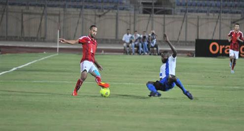 وليد سليمان لم يكمل مران الأهلي المسائي.. واختبار طبي يحدد مشاركته بلقاء نكانا 